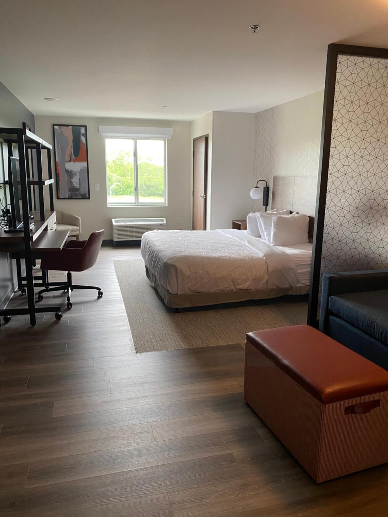 Everhome Suites Lexington - Horse Park 객실 사진