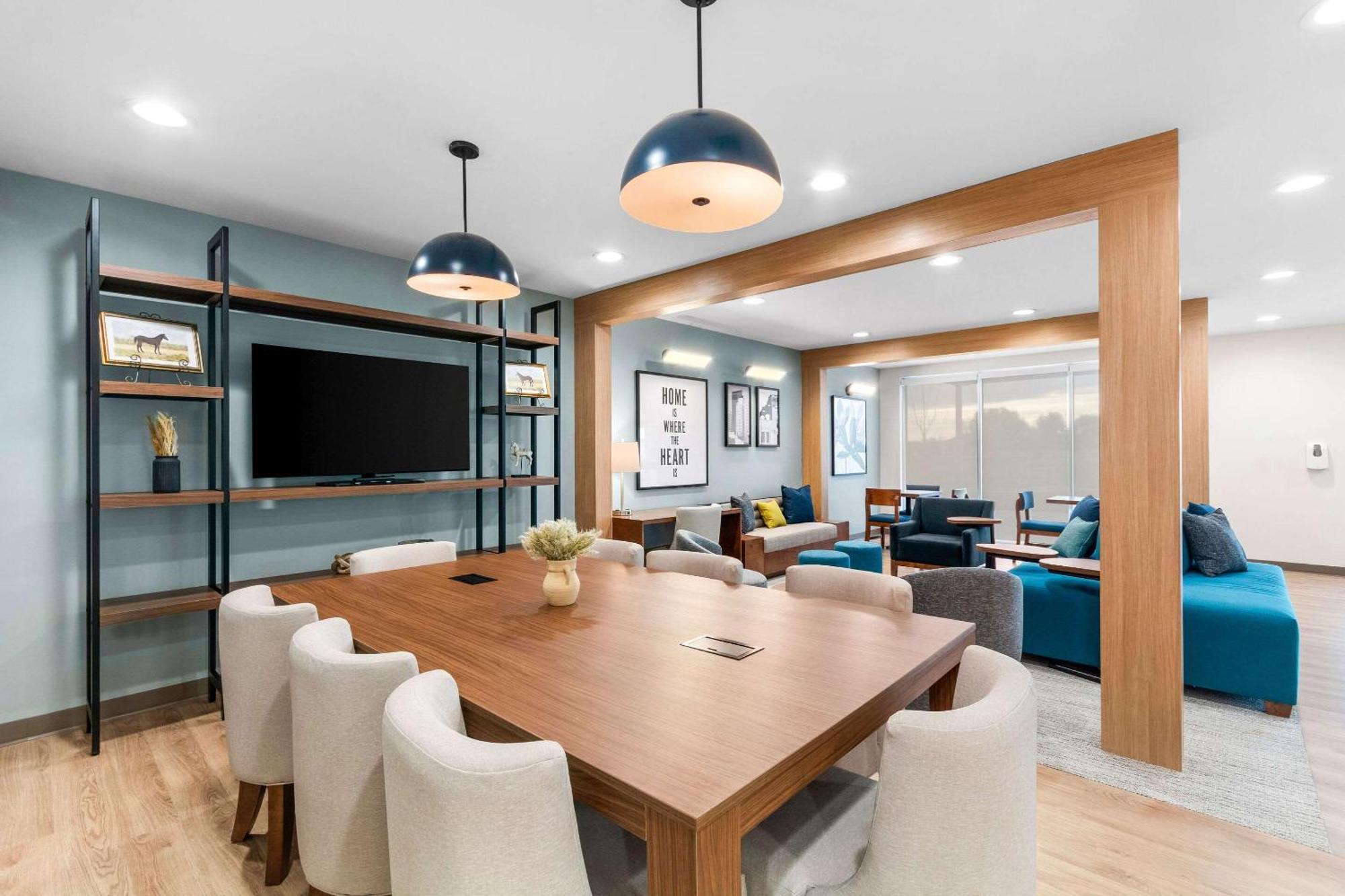 Everhome Suites Lexington - Horse Park 외부 사진
