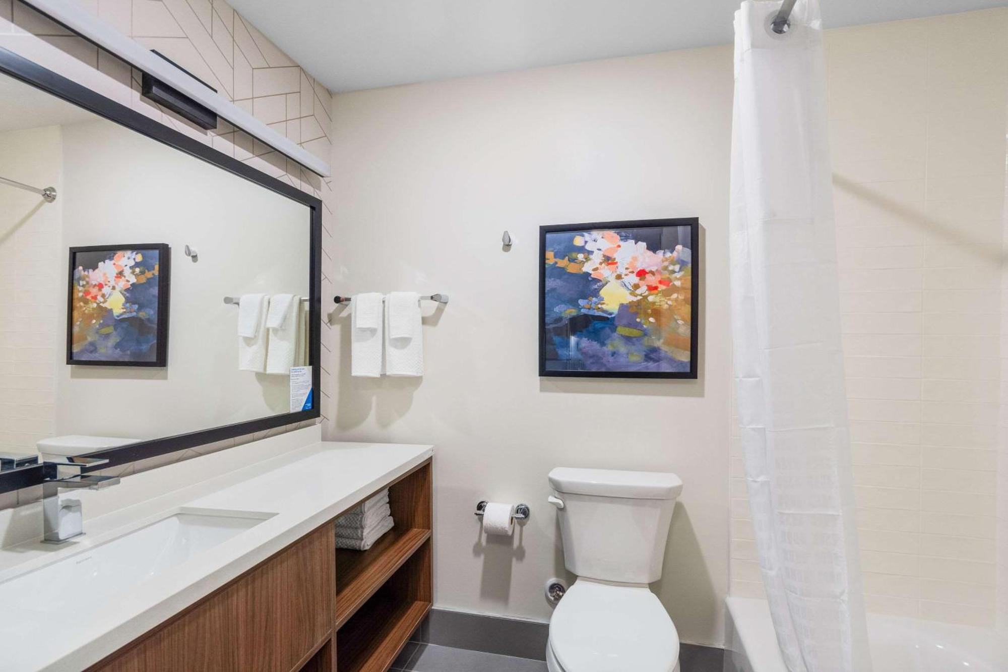 Everhome Suites Lexington - Horse Park 외부 사진