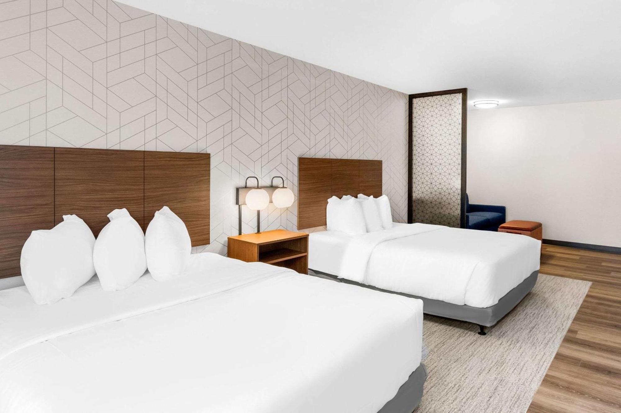 Everhome Suites Lexington - Horse Park 외부 사진