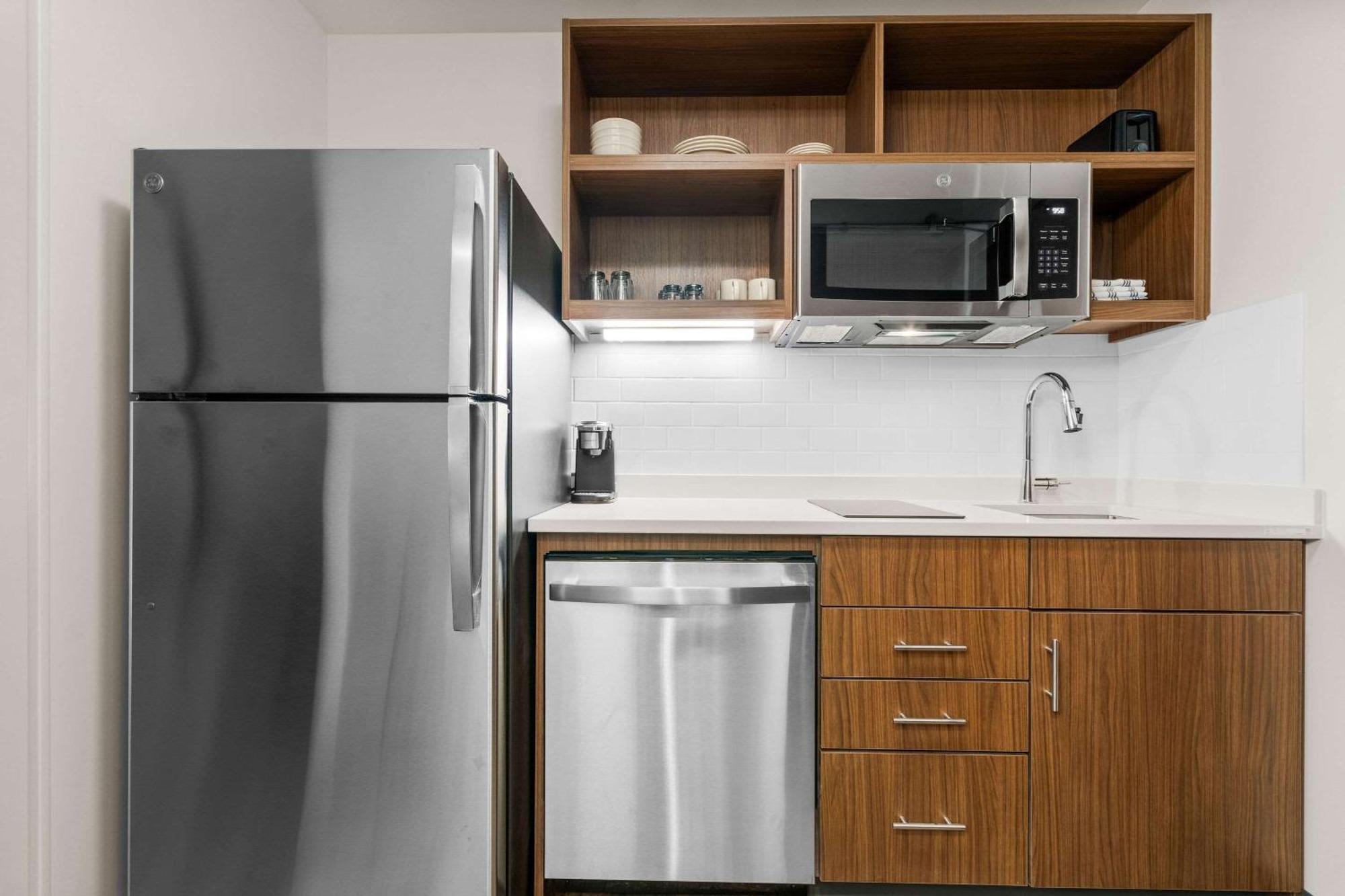 Everhome Suites Lexington - Horse Park 외부 사진